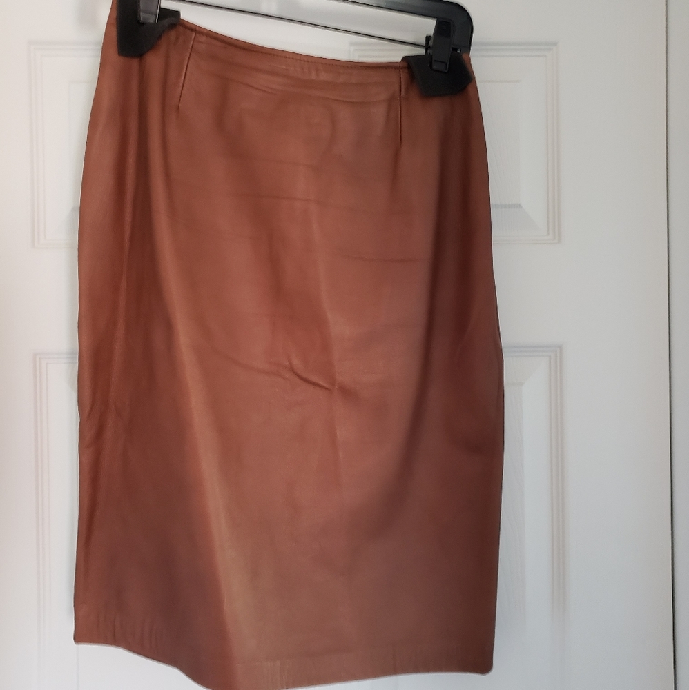 Danier leather skirt
